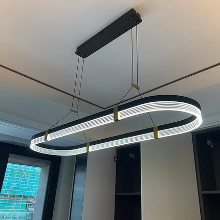Lustre moderne pour espace créatif et convivial — LZ4X9P2