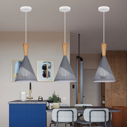Suspension design nordique au style industriel rétro — LZ4F7Q2