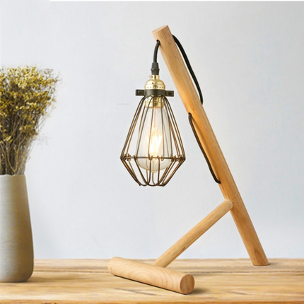 Lampe de table avec pied en bois et abat-jour en cage métal — LZ4P9XQ