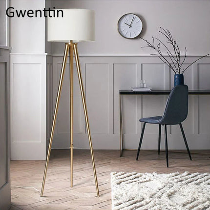 Lampadaire décoratif en fil de soie avec trépied style nordique — LZ4X9M
