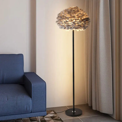 Lampadaire créatif à plumes pour mariage et célébration — LZ4N7Q2P