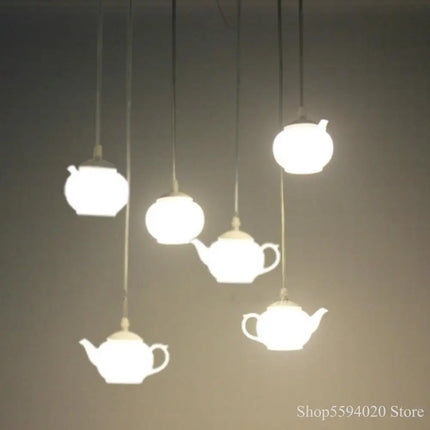 Lustre suspension postmoderne en forme de théière décorative — LZ4X9P2