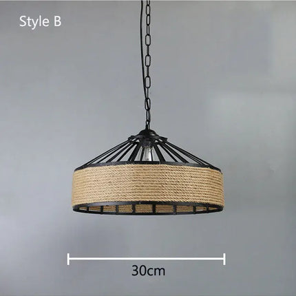 Suspension industrielle style loft pour restaurant et bar — LZ4P9XQ