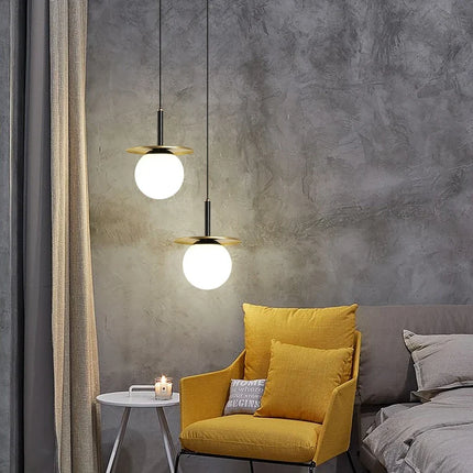 Lustre suspension en verre au design nordique élégant — LZ4X9M