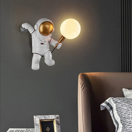 Applique murale LED nordique forme astronaute lune pour chambre et cuisine — LZ4X9P2