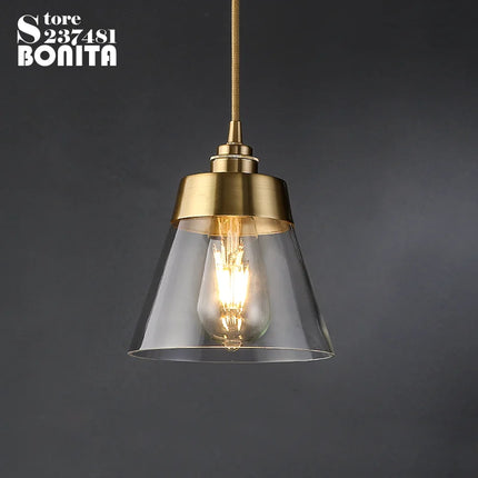 Suspension rétro en laiton et verre au design luxueux — LZ4X9P2Q