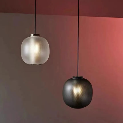 Suspension industrielle rétro en verre fumé pour intérieur — LZ4P9XQ