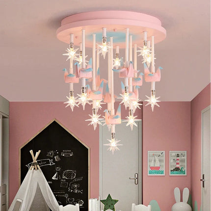 Suspension enfantine ludique pour chambre à coucher — LZ4X9JQ