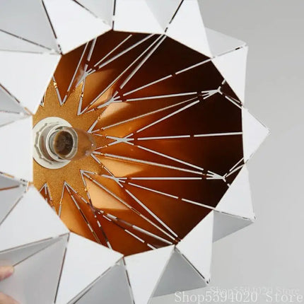 Lustre suspension design nordique en fer pour intérieur élégant — LZ4X9M