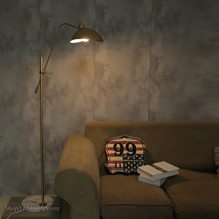 Lampadaire nordique au design simple finition or — LZ4X7Q9