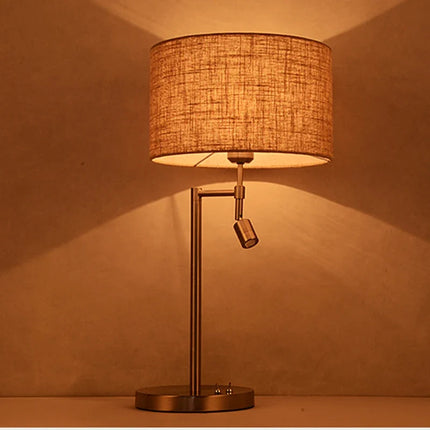 Lampadaire LED en acier inoxydable au design moderne et élégant — LZ4X9T