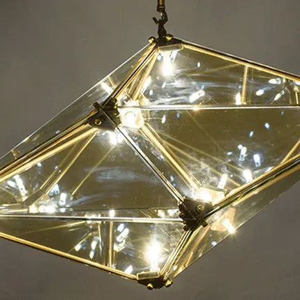 Suspension moderne en verre au design luxueux — LZ4X9T1