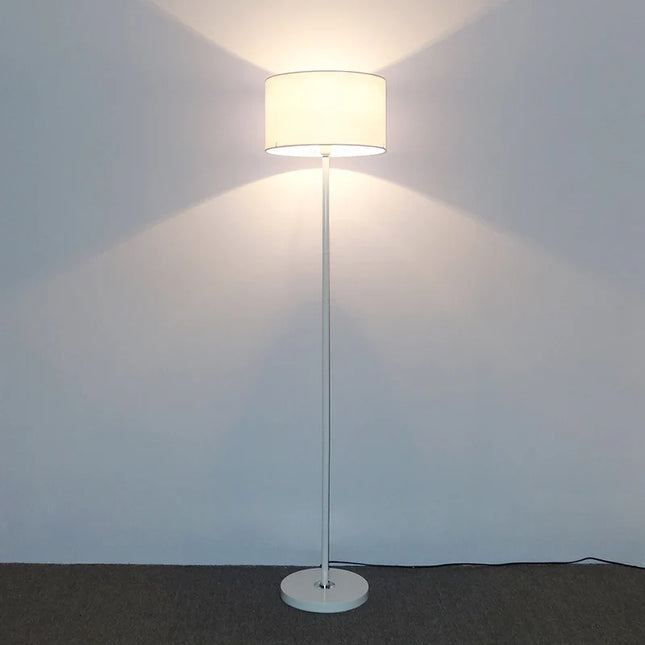 Lampe de chevet minimaliste à interrupteur au pied créatif — LZ4X9J