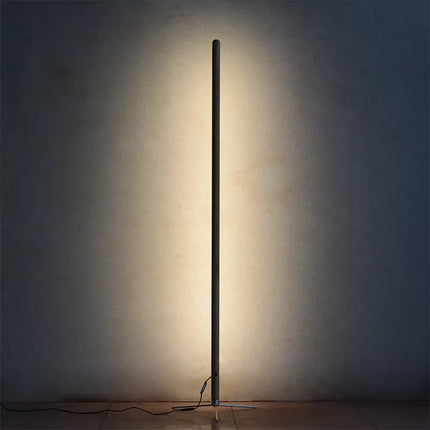 Lampadaire LED sur pied en bois naturel — LZ4X9P2Q