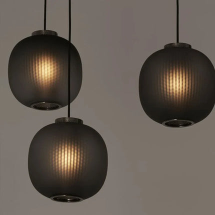 Suspension industrielle rétro en verre fumé pour intérieur — LZ4P9XQ