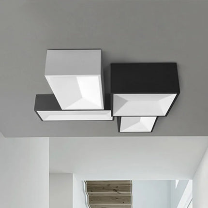 Plafonnier LED carré à intensité variable à installer soi-même — LZ4P9XQ