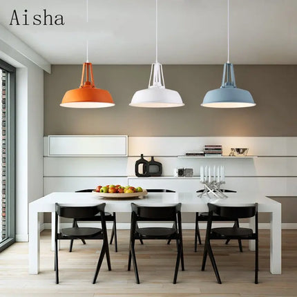 Lustre aluminium au design nordique pour intérieur élégant — LZ4X7Q