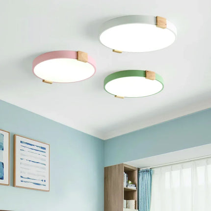 Plafonnier LED rond nordique en fer et bois décoratif — LZ4X9P2