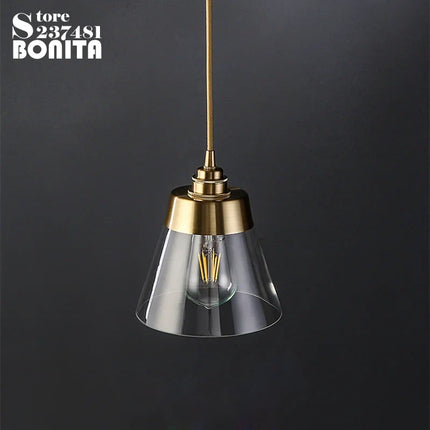 Suspension rétro en laiton et verre au design luxueux — LZ4X9P2Q