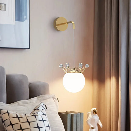 Applique murale en forme de couronne avec cristal et gypsophile — LZ4X9Q2