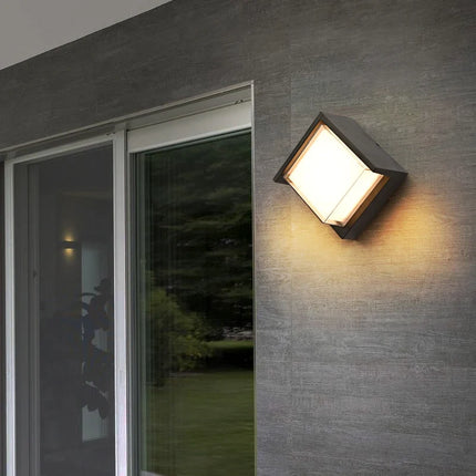Applique murale extérieure moderne étanche IP54 pour porche et jardin — LZ4X9T2