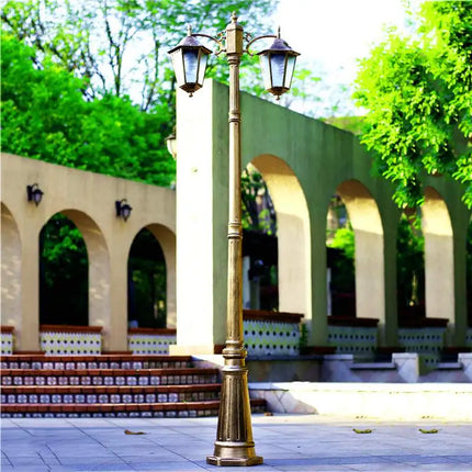 Lampadaire extérieur épais en aluminium pour jardin — LZ4X9T2