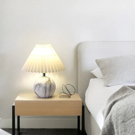Lampe de chevet en céramique moderne pour bureau et veilleuse créative — LZ4X9P2