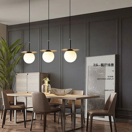 Lustre suspension en verre au design nordique élégant — LZ4X9M