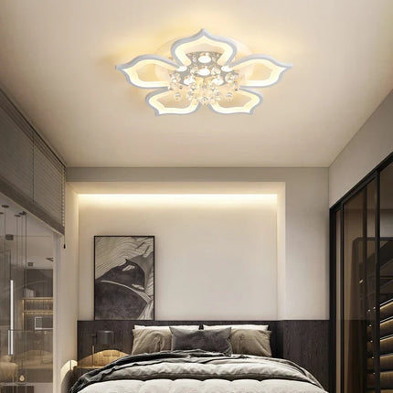 Plafonnier LED sculpté creux au design luxueux pour intérieur — LZ4X9J