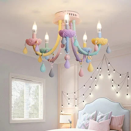Plafonnier moderne avec douilles lumineuses pour chambre d’enfants — LZ4X9M