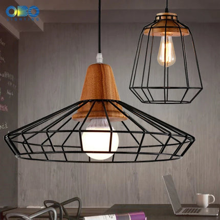 Suspension vintage en fer et bois pour éclairage intérieur — LZ7D9X
