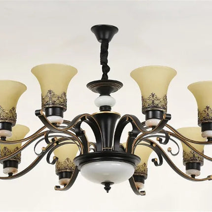 lustre vintage en métal noir avec abat-jour en verre dépoli