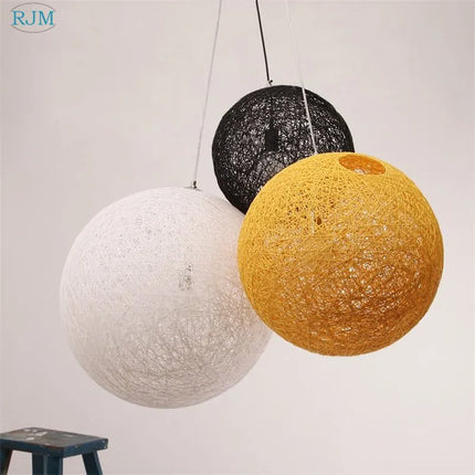 Suspension LED sphérique en chanvre naturel — LZ4X9P2