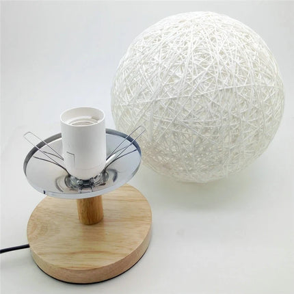 Lampe de bureau vintage en bois LED avec protection visuelle — LZ4X9T1