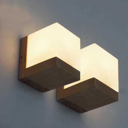 Applique murale en bois avec éclairage LED style vintage — LZ4X9T2