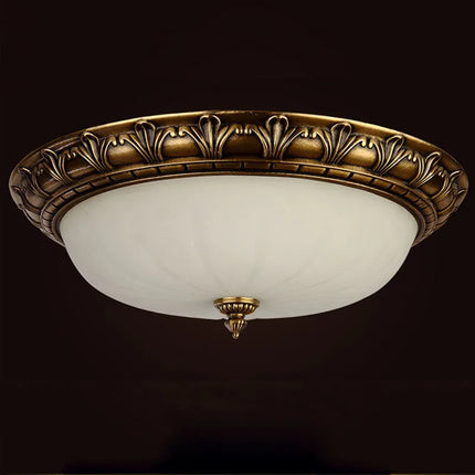 Plafonnier vintage en cuivre avec abat-jour rond en verre — LZ4P9XQ