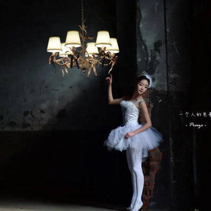 Lustre LED style européen pour chambre de princesse — LZ4X9T2