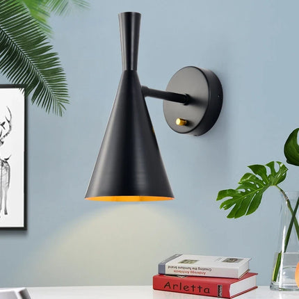 Applique murale nordique rotative au design moderne — LZ4X9P2Q
