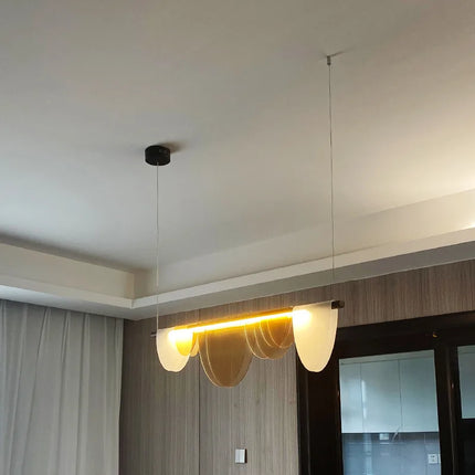 Lustre suspendu en acrylique lumineux pour bar et café — LZ4P9XQ