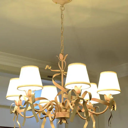 Lustre LED style européen pour chambre de princesse — LZ4X9T2