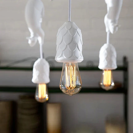 Suspension lumineuse en résine design épuré — LZ4Q7M2