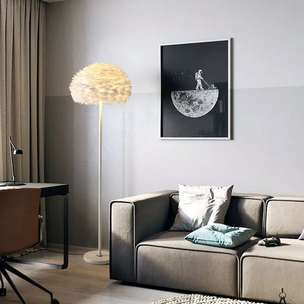 Lampadaire créatif à plumes pour mariage et célébration — LZ4N7Q2P