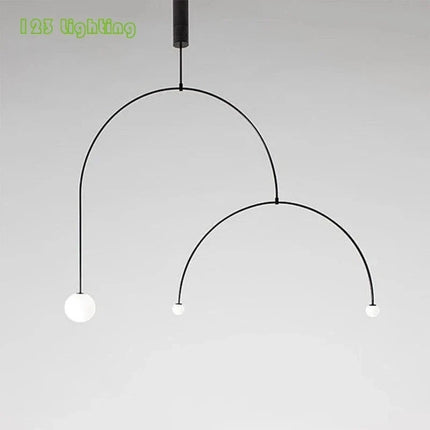 Suspension design en métal noir pour intérieur contemporain — LZ4X9M