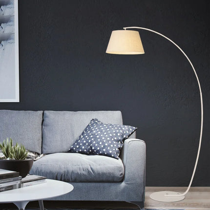 Lampadaire nordique haut de gamme pour éclairage raffiné — LZ4P7XQ