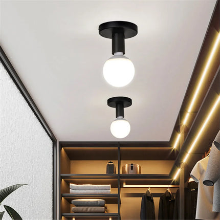 Plafonnier industriel rétro en métal au design simple — LZ4X9Q2N