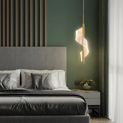 Suspension moderne en spirale avec abat-jour acrylique — LZ4M9XQ