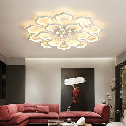 Plafonnier LED sculpté creux au design luxueux pour intérieur — LZ4X9J