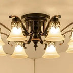 8 lumières