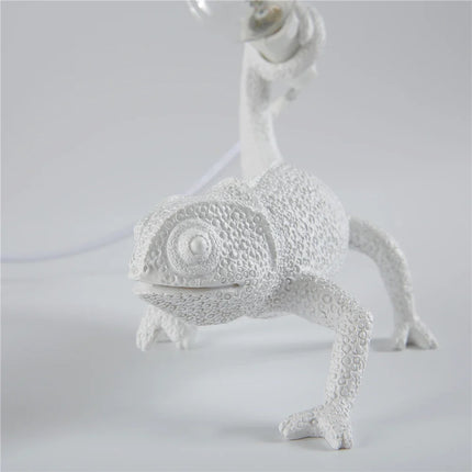 Applique murale lézard en résine avec luminaire de nuit — LZ4X9P2