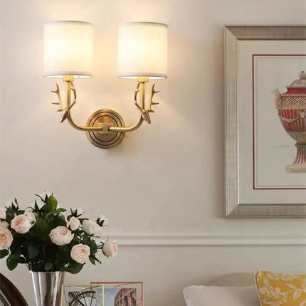 Applique murale en laiton tête de cerf style nordique américain — LZ4X9P2